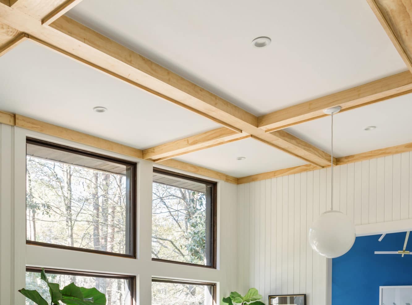NATURAL-GRAIN-COFFERED-CEILING